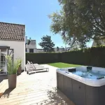 Luxury In With Jacuzzi * Sint-Idesbald