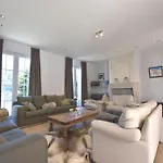 Luxury In With Jacuzzi Sint-Idesbald