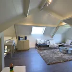 Luxury In With Jacuzzi Villa