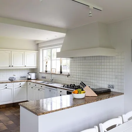 Luxury In Idesbald With Jacuzzi