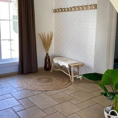 Luxury In With Jacuzzi