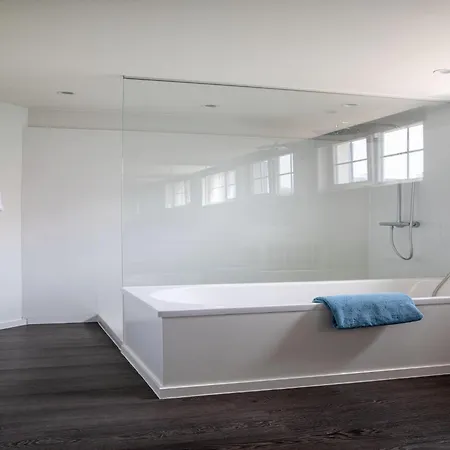 Luxury In With Jacuzzi Villa *