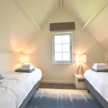 Luxury In With Jacuzzi Villa Sint-Idesbald