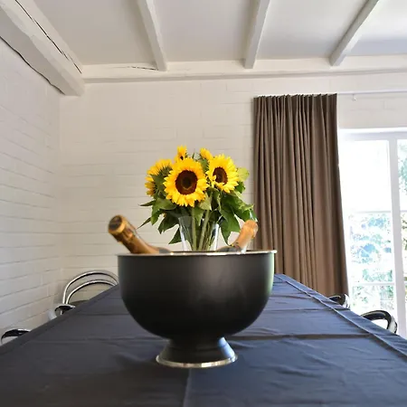 Luxury In With Jacuzzi