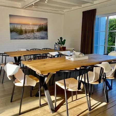 Luxury In With Jacuzzi Villa Sint-Idesbald