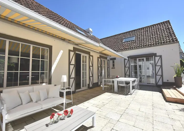 Luxury In With Jacuzzi Sint-Idesbald